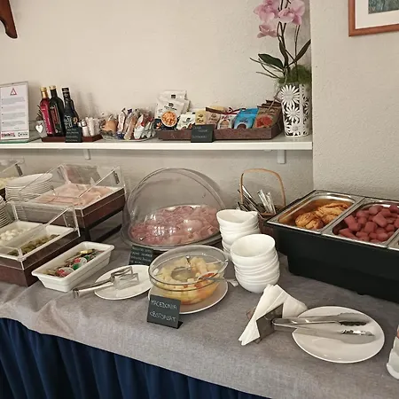Meuble Patrizia Hotel