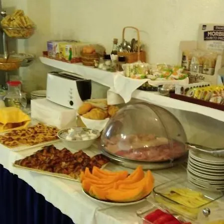 Отель Meuble Patrizia Градо