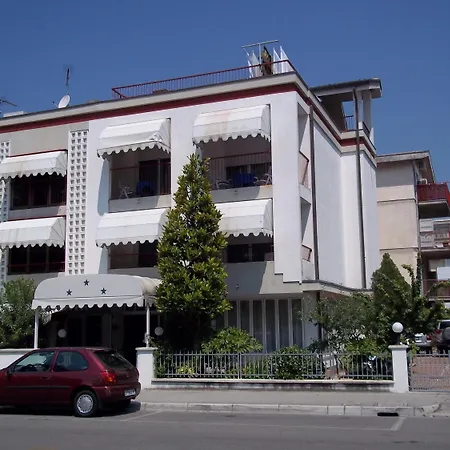 Meuble Patrizia 3* Grado
